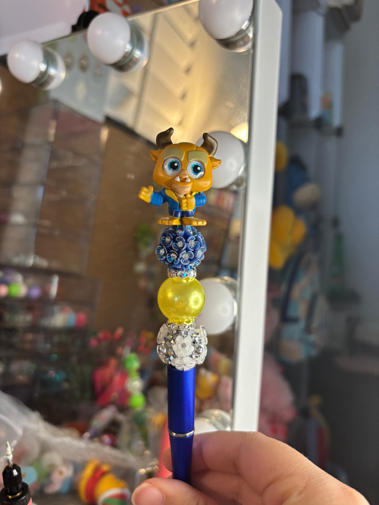 Beast doorable pen