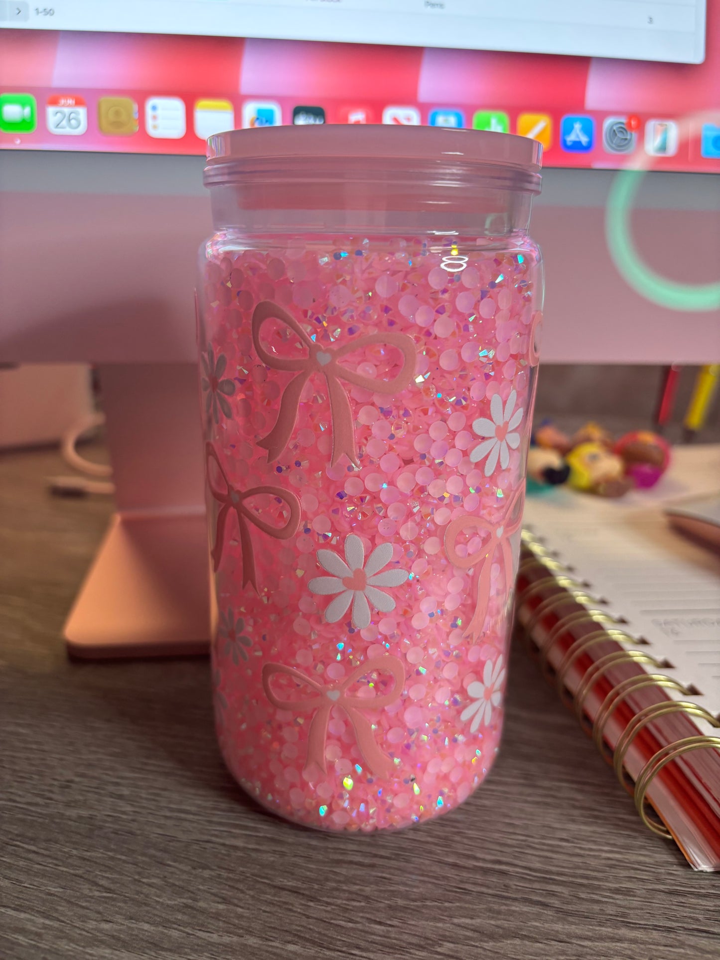 Cup bows