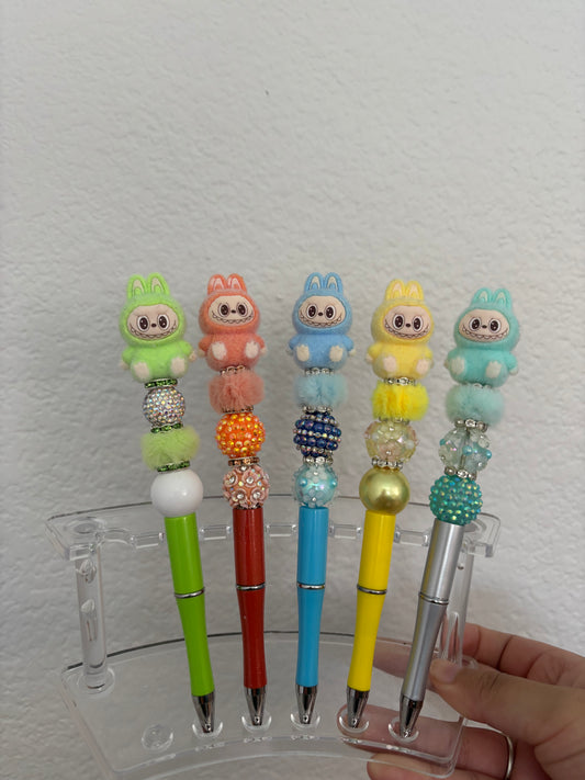Pens labubu
