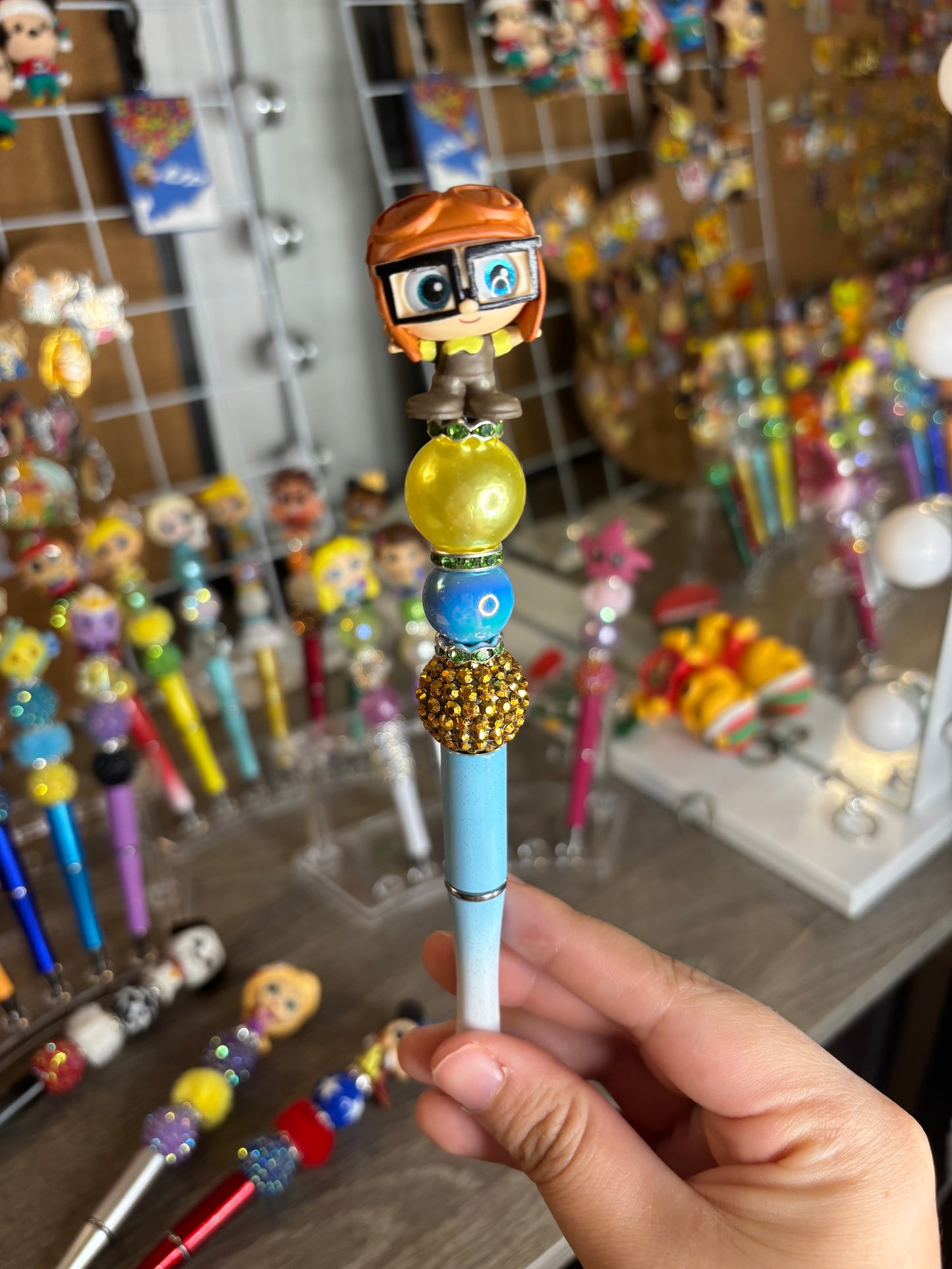 Carl Doorable Pen